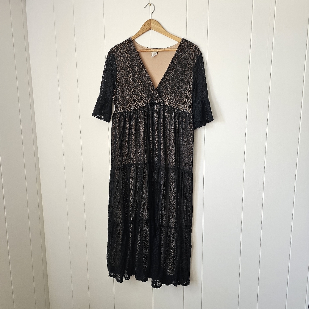 Plus Size Black Lace Elegant Maxi Dress